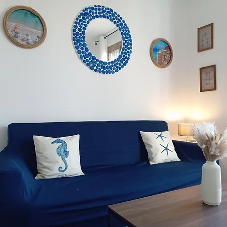 L'attico Sul Porto, Sea View, Wide Terrace, Center Daire