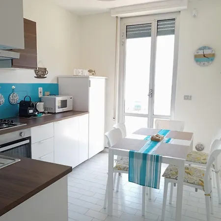 L'attico Sul Porto, Sea View, Wide Terrace, Center