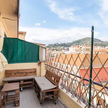 L'attico Sul Porto, Sea View, Wide Terrace, Center * Imperia