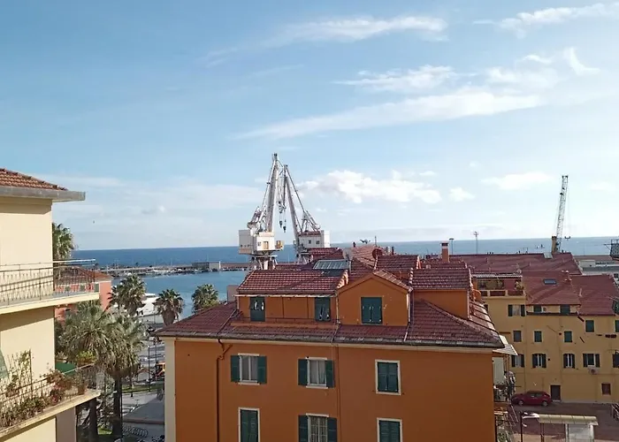 L'attico Sul Porto, Sea View, Wide Terrace, Center Imperia